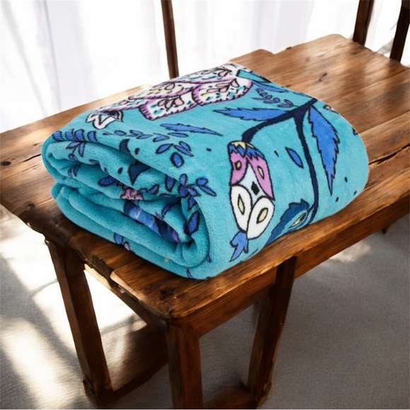 Vera Bradley Fleece Blanket NWT - Picture 6 of 6